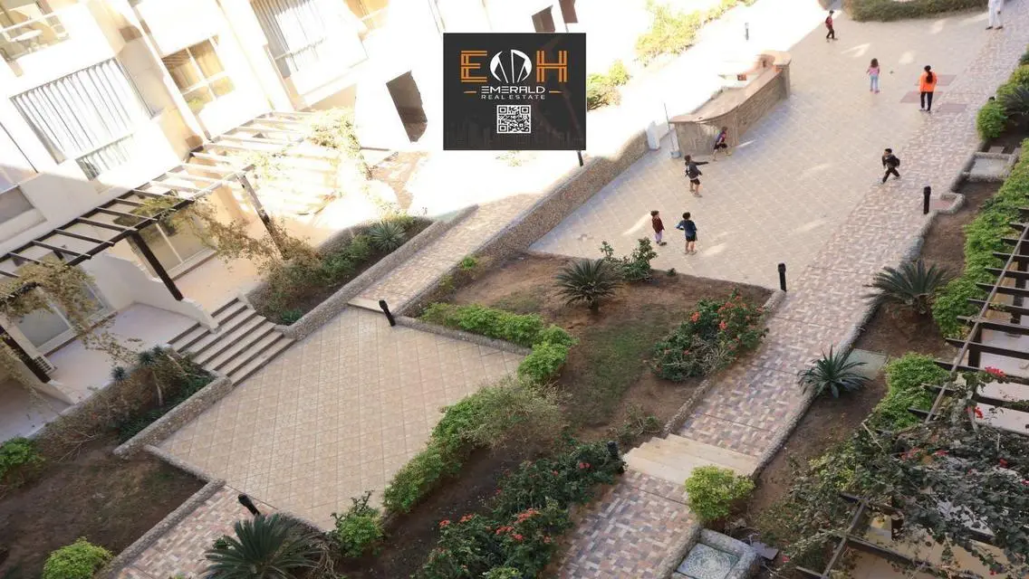 Luxury Apartment in Florenza Khamsin