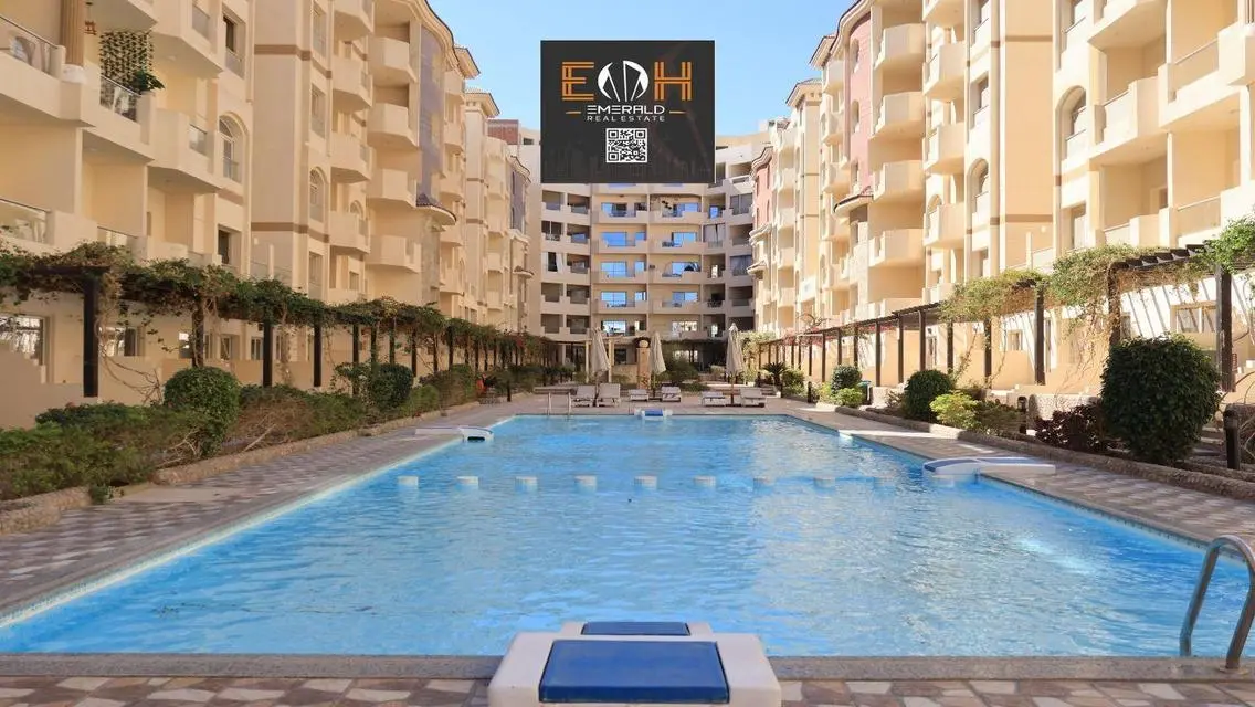 Luxury Apartment in Florenza Khamsin - 1300 Square Meters