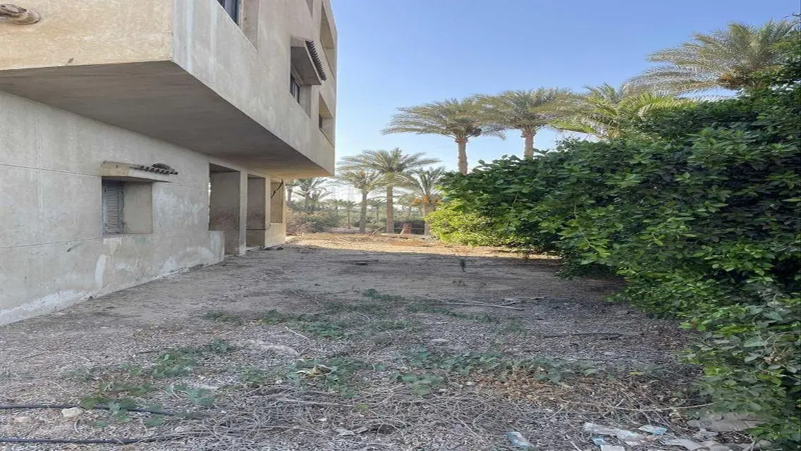 عقار للبيع متميز بمساحة 10000 متر