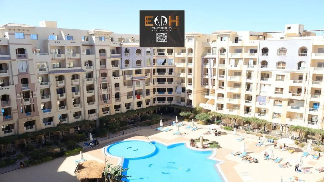 Luxurious Apartment in Florenza Khamsin