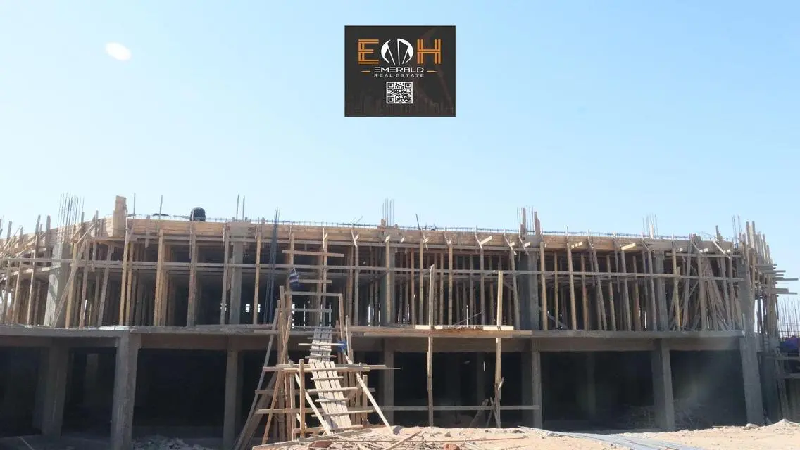منزل فاخر مع إطلالات رائعة في مجرة
