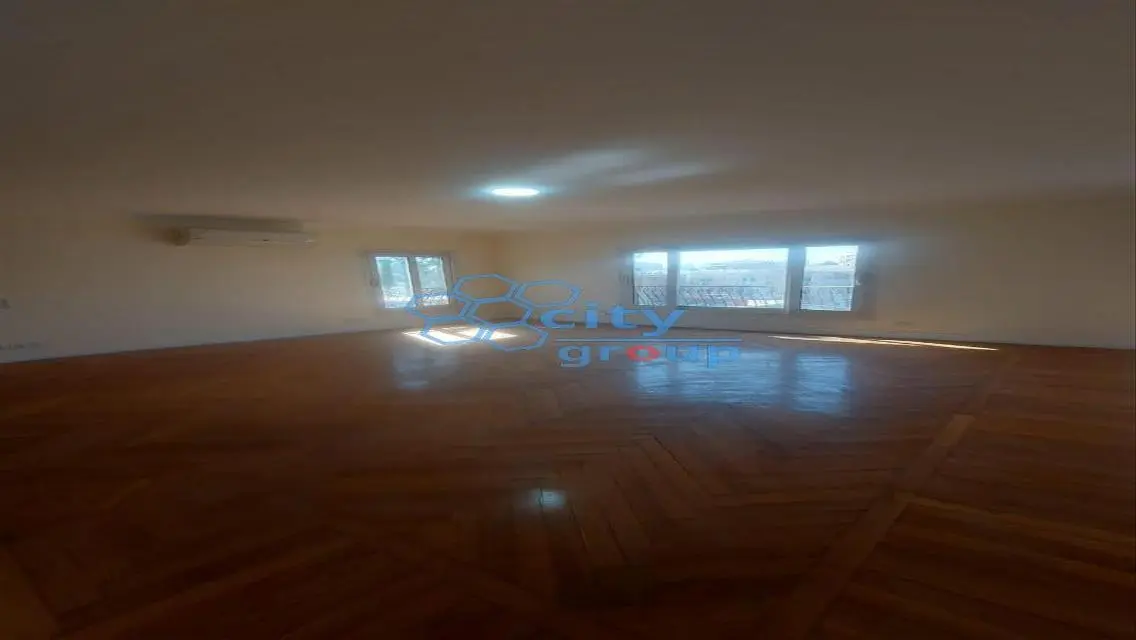 Office for Rent - 1000 Square Meters in the City Center