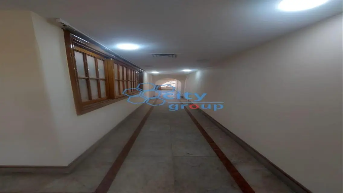 Office for Rent - 1000 Square Meters in the City Center