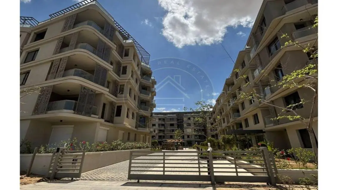 Exceptional Apartment with Spacious Area in West Cairo