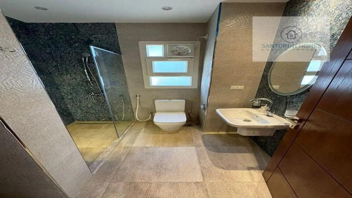 Luxury Apartment in Santorini