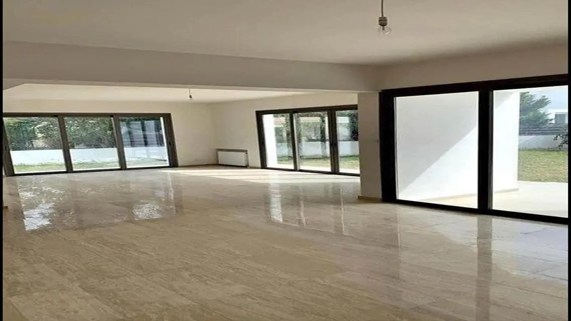 Luxury Villa for Sale with Private Pool and Stunning Views