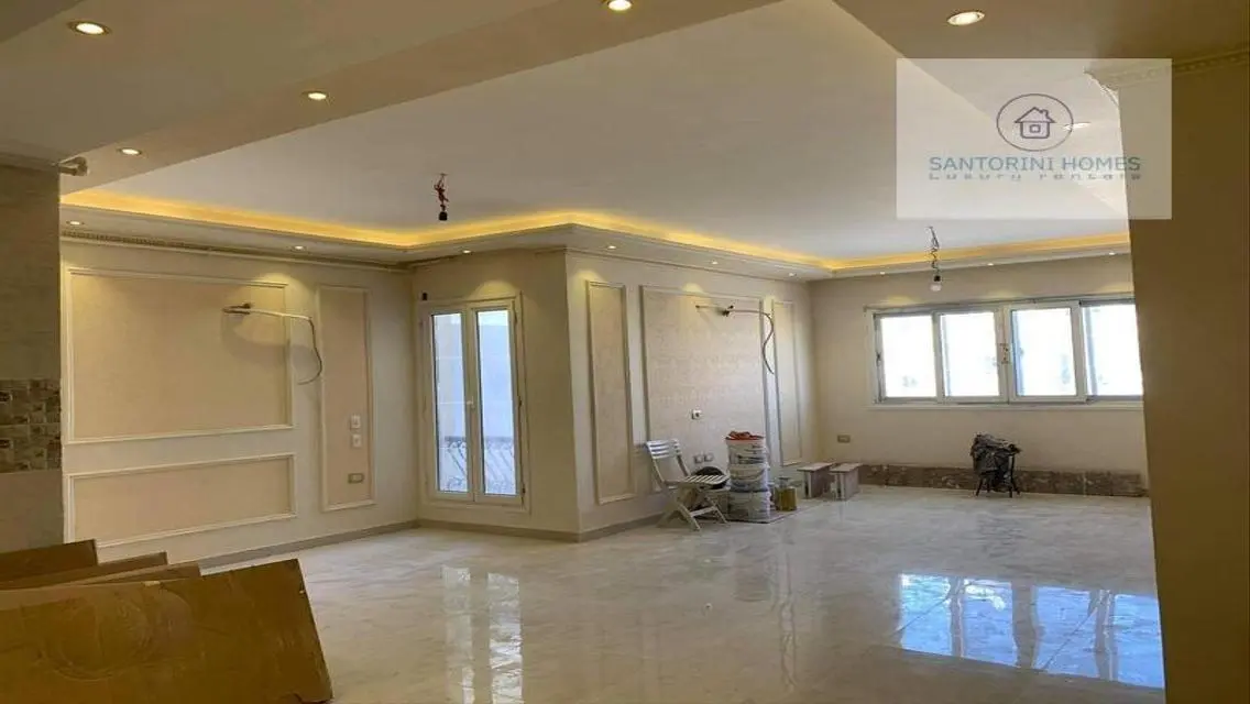 Luxury Rentals in Santorini