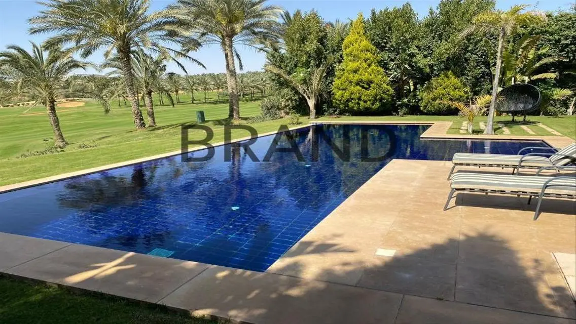 Luxury Villa in the Heart of the City