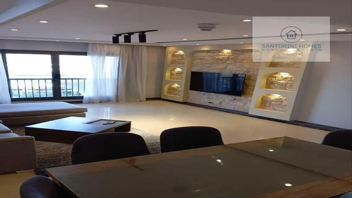 شقة فاخرة للإيجار في سانتوريني - 55000 جنيه