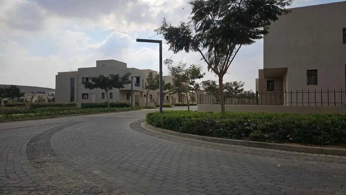 شقة فاخرة للبيع بمساحة واسعة