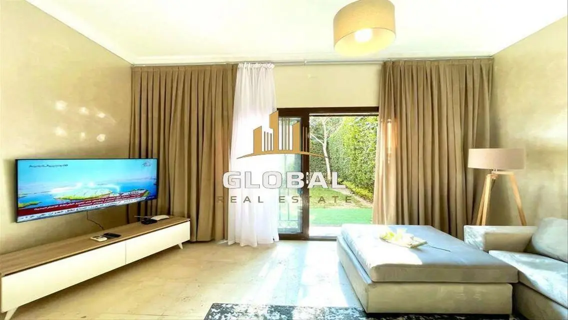 Luxurious Apartment in Lake District - Code: Mivida 260