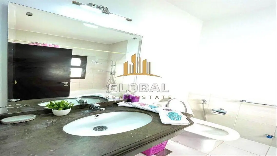 Luxurious Apartment in Lake District - Code: Mivida 260