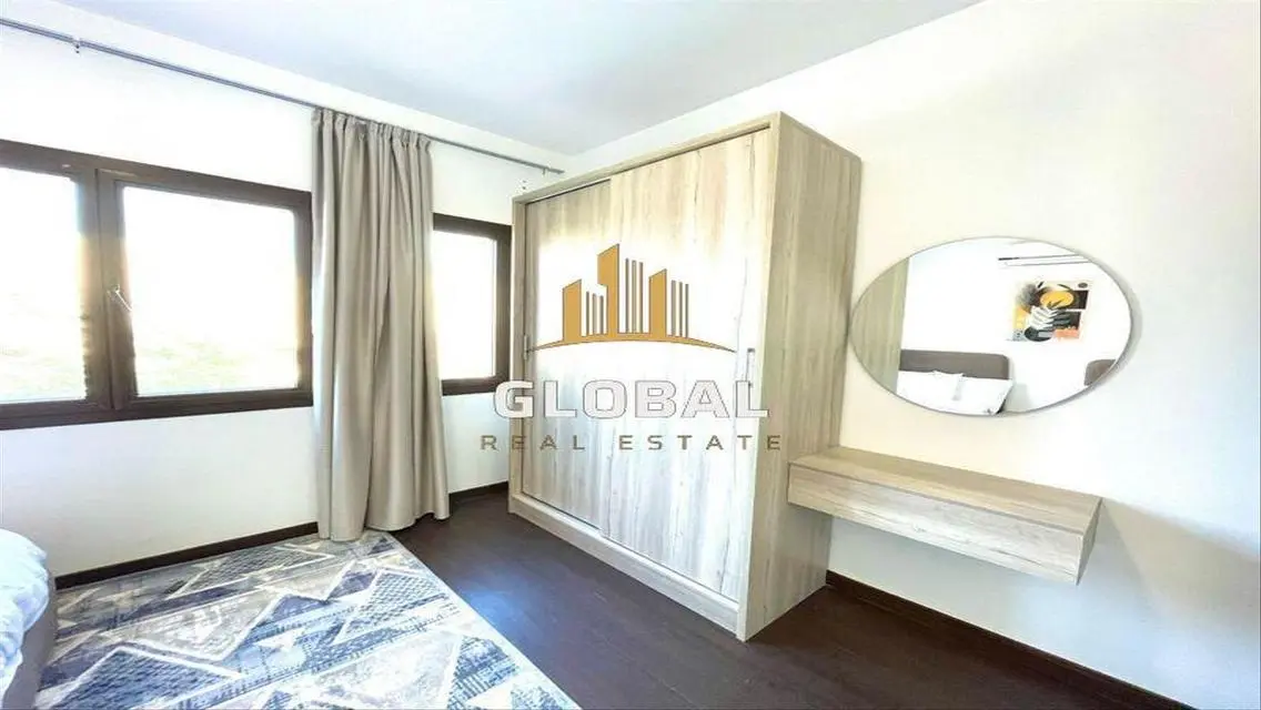 Luxurious Apartment in Lake District - Code: Mivida 260
