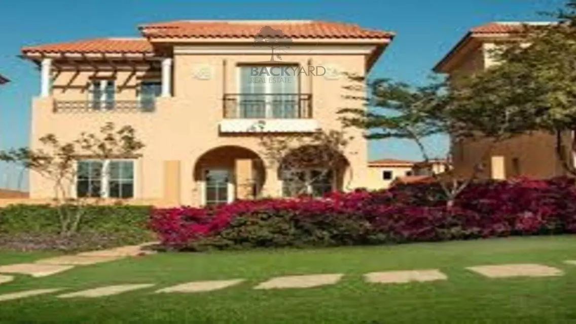 Luxurious Villa for Sale in Hyde Park