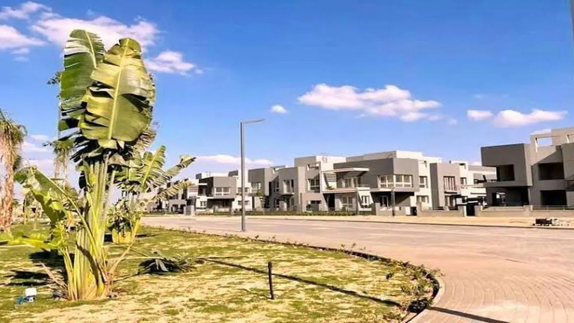 Luxury Villa for Sale with Ample Space