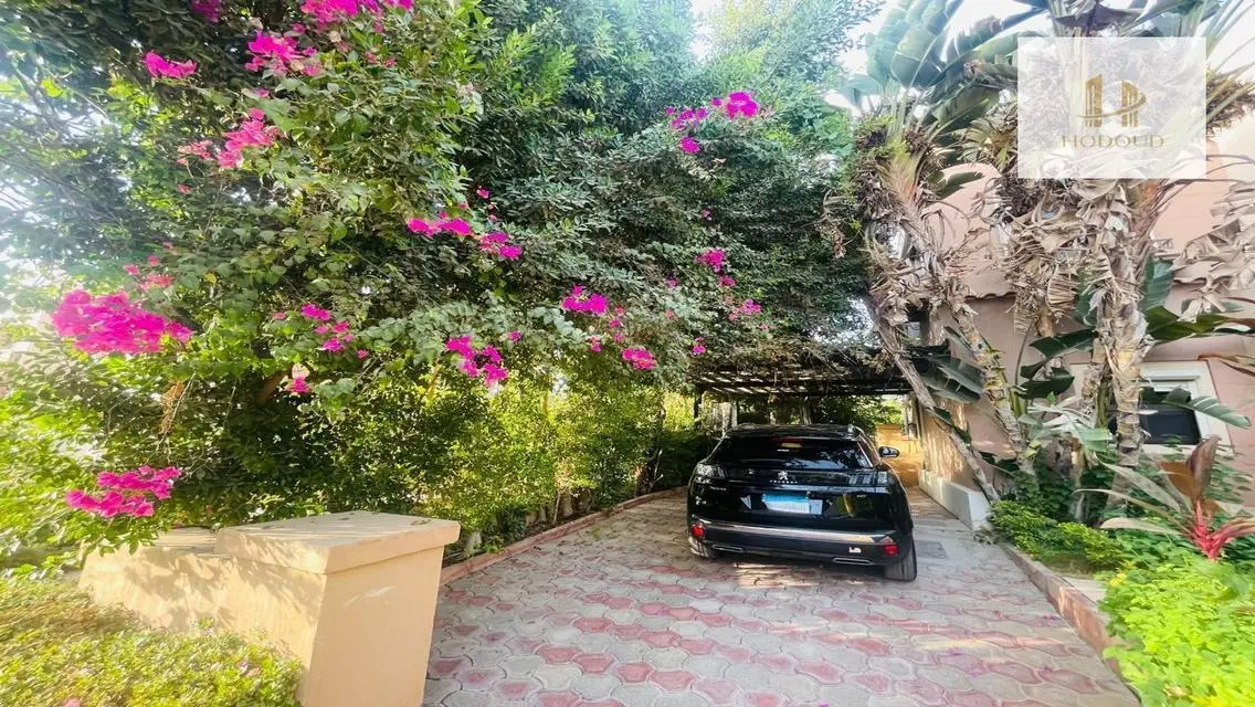 Luxurious Apartment with Spacious Design in Prime Location