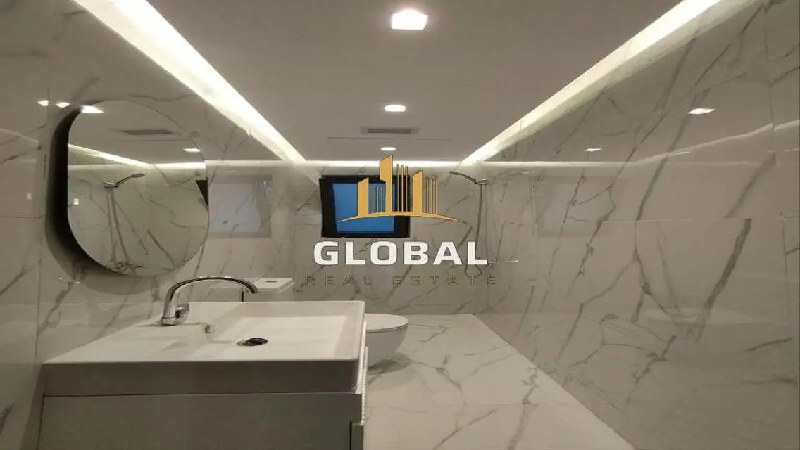 Luxury Apartment for Sale in Code-Lake