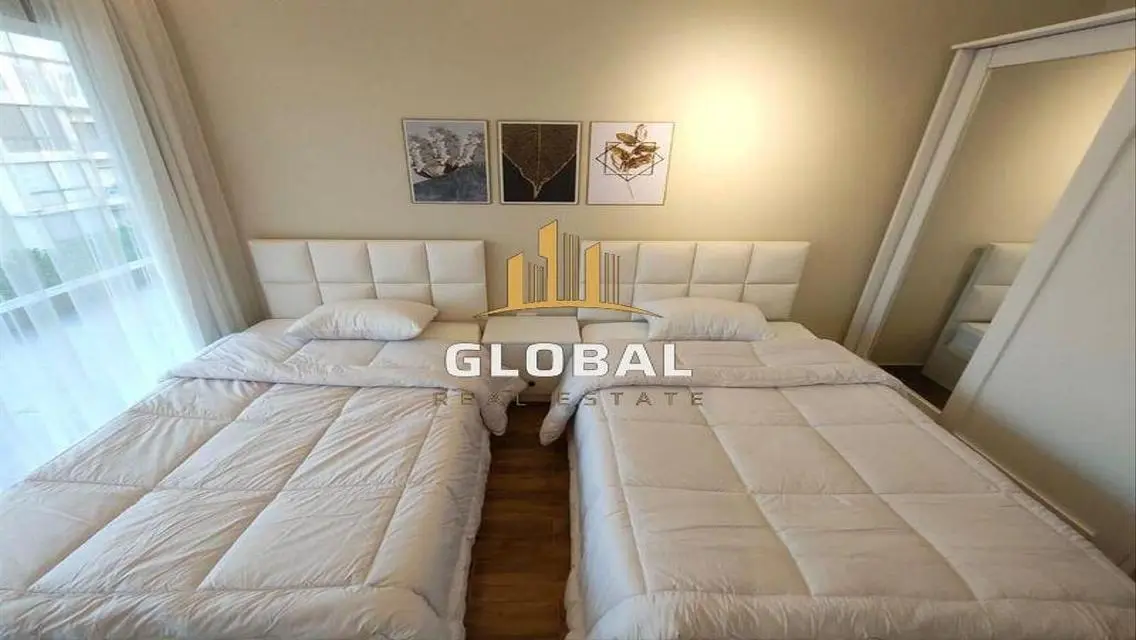 Luxury Apartment for Sale in Code-Lake
