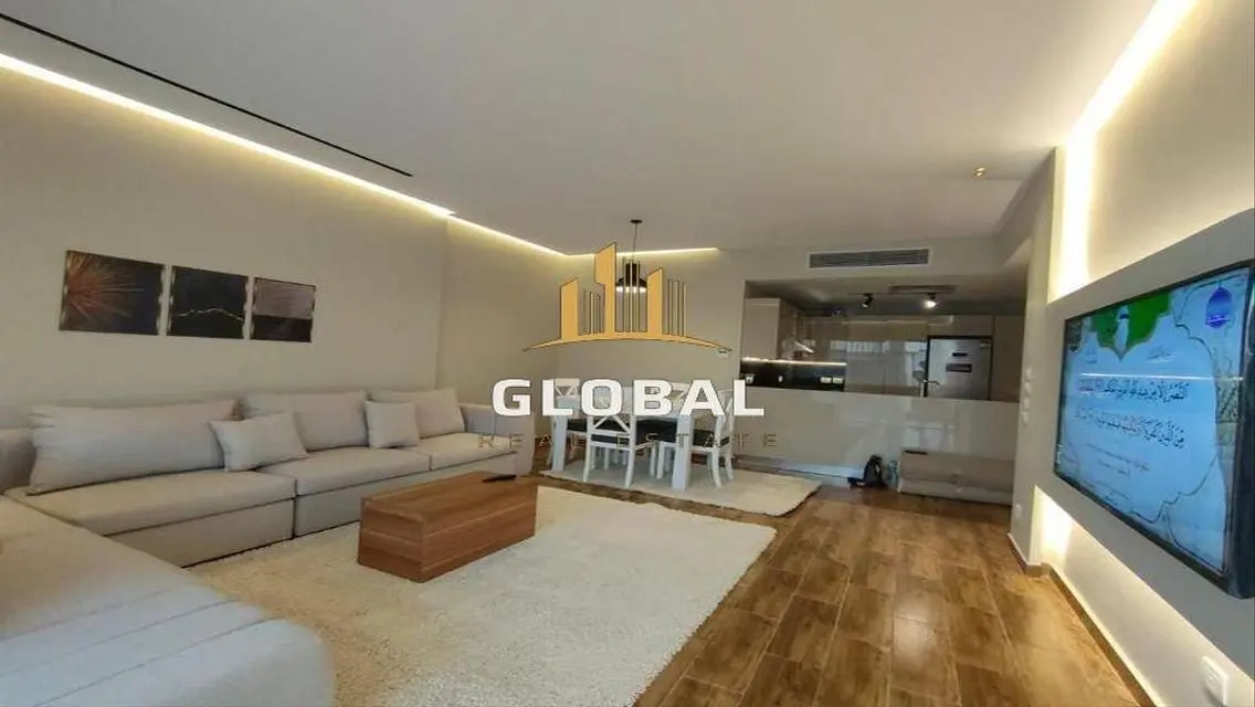 Luxury Apartment for Sale in Code-Lake