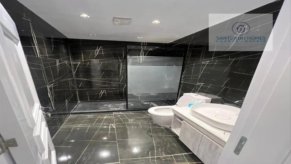Luxury Apartment for Rent in Santorini