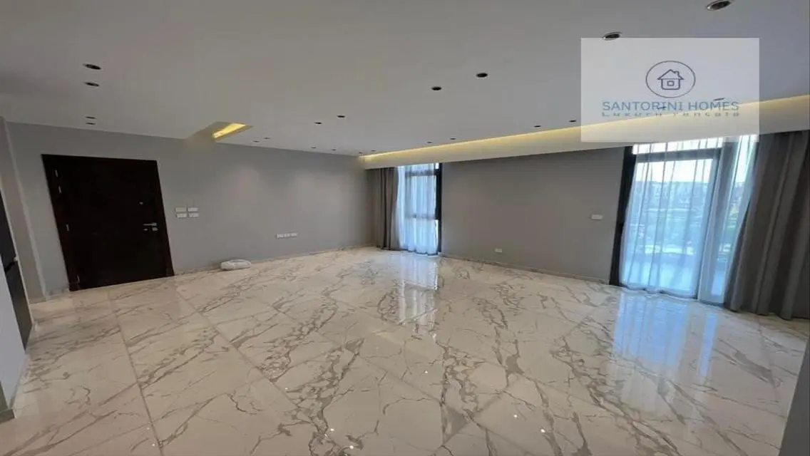 Luxury Apartment for Rent in Santorini