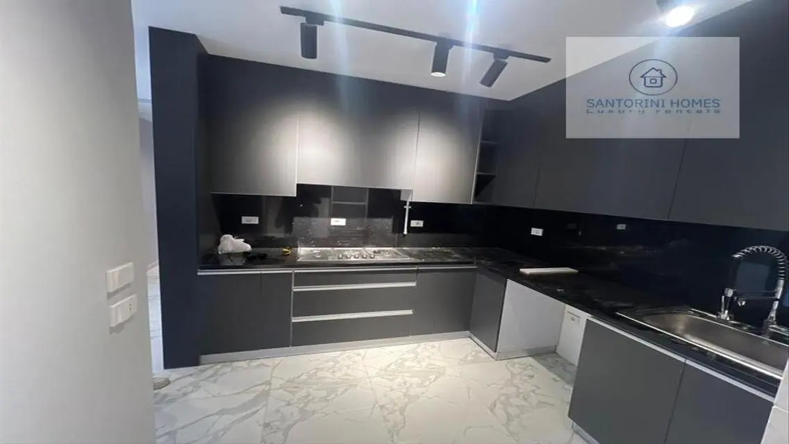 Luxury Apartment for Rent in Santorini