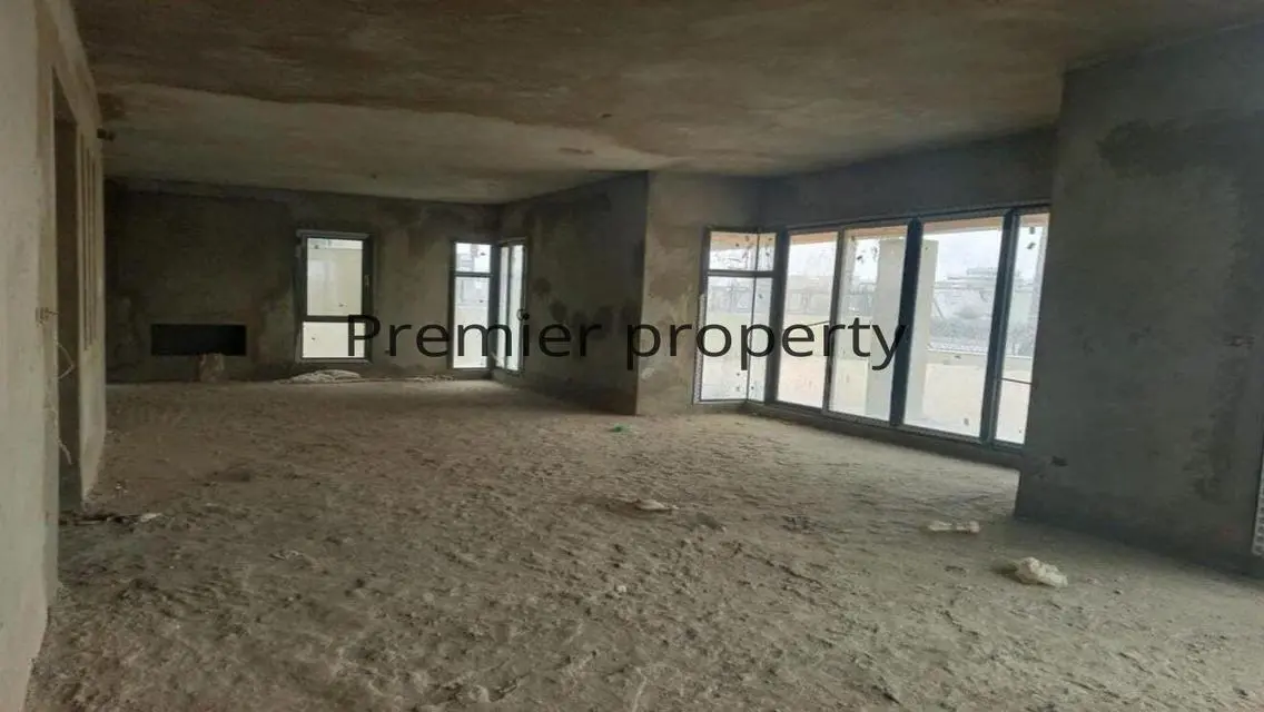 Luxury Villa for Sale in a Prime Location