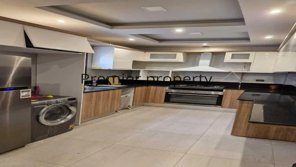 Luxury Apartment for Sale - 205 Square Meters