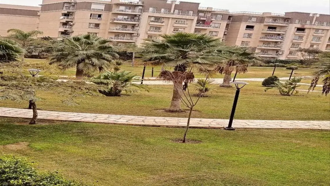 فرصة استثمارية مميزة في القاهرة - مكتب في مدينة مدينتي
