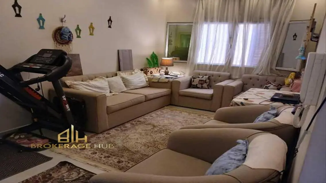 شقة للبيع بمساحة 220 متر مربع في كايرم
