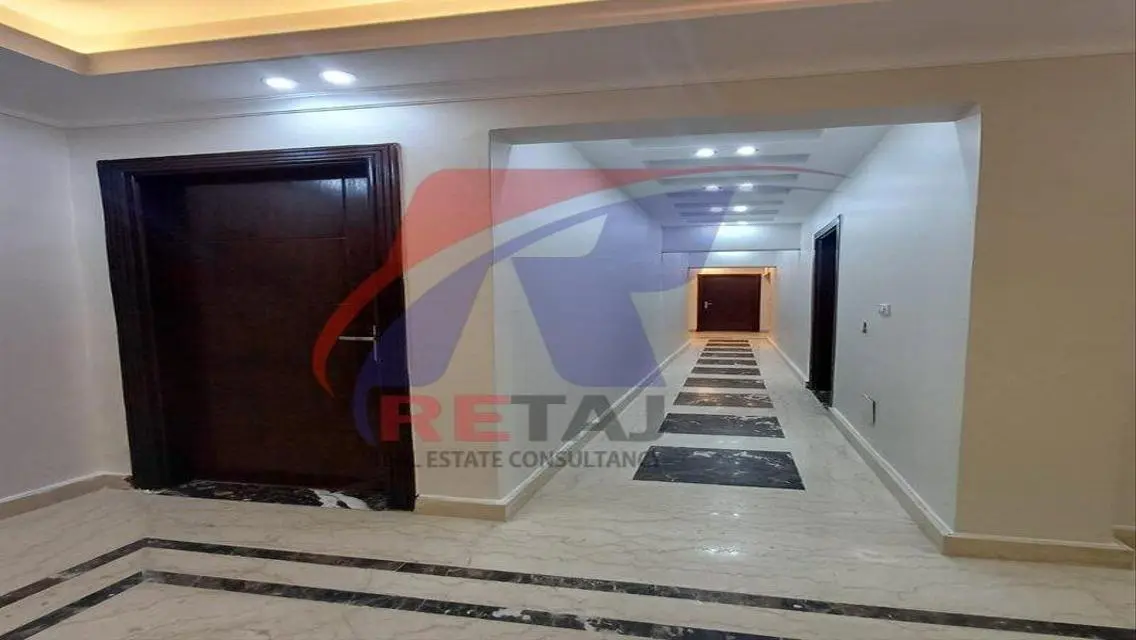 Luxury Apartment for Sale in Marv 335