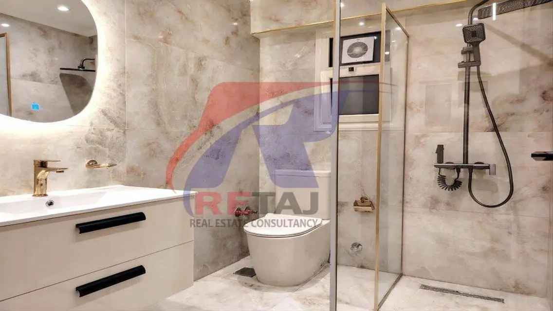 Luxury Apartment with Modern Design in a Prime Location