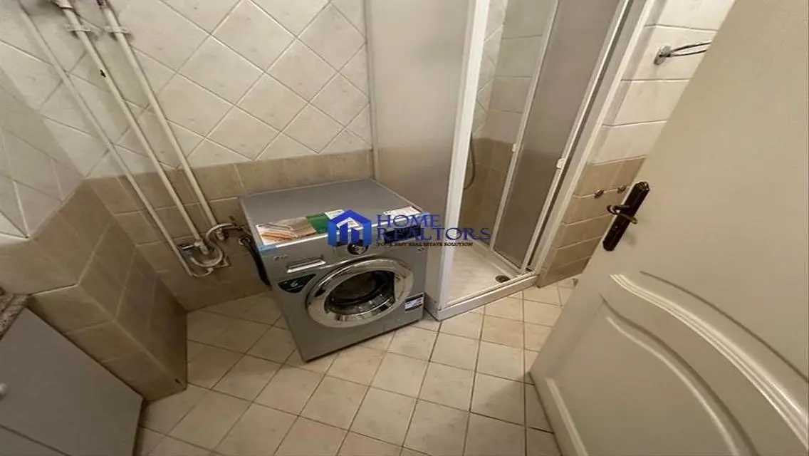 شقة حديثة مفروشة بالكامل في المعادي سرايات للإيجار