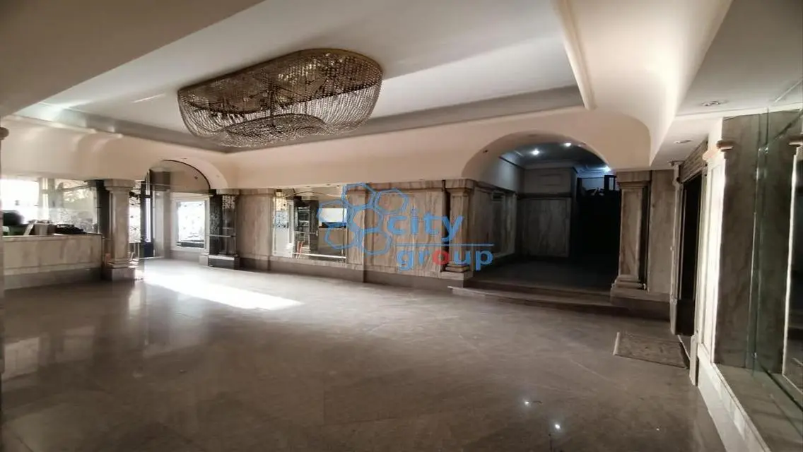 Investment Opportunity: 350 sqm Office in the Heart of the City