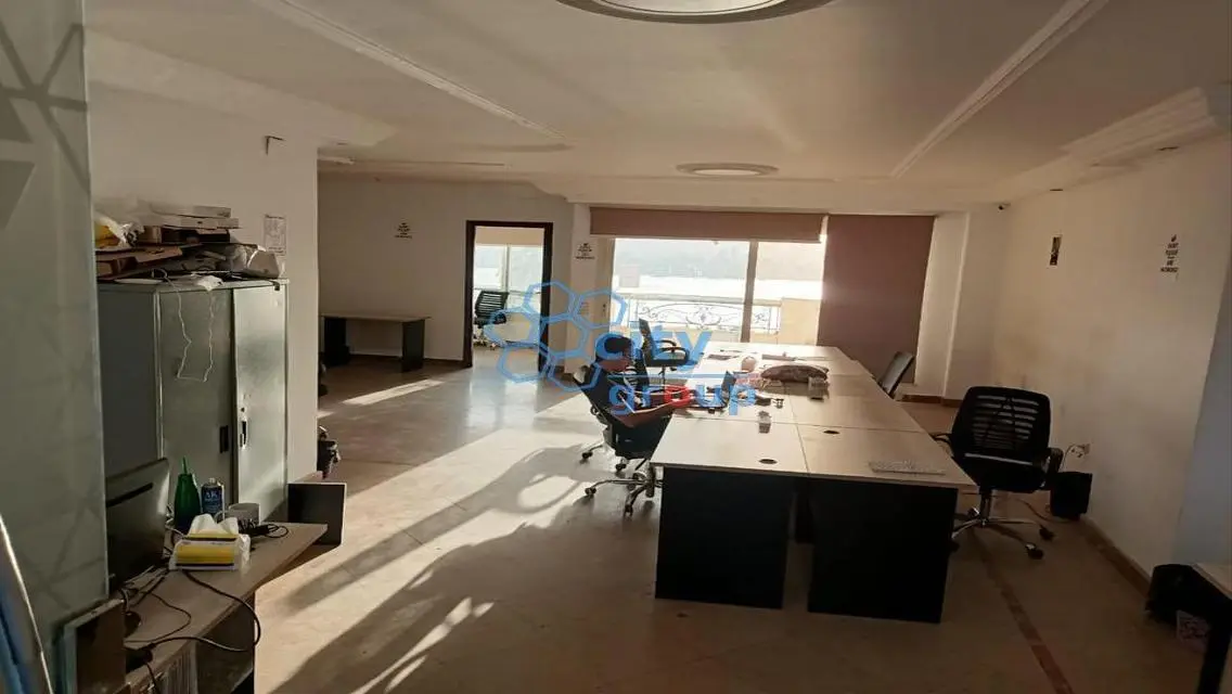Investment Opportunity: 350 sqm Office in the Heart of the City