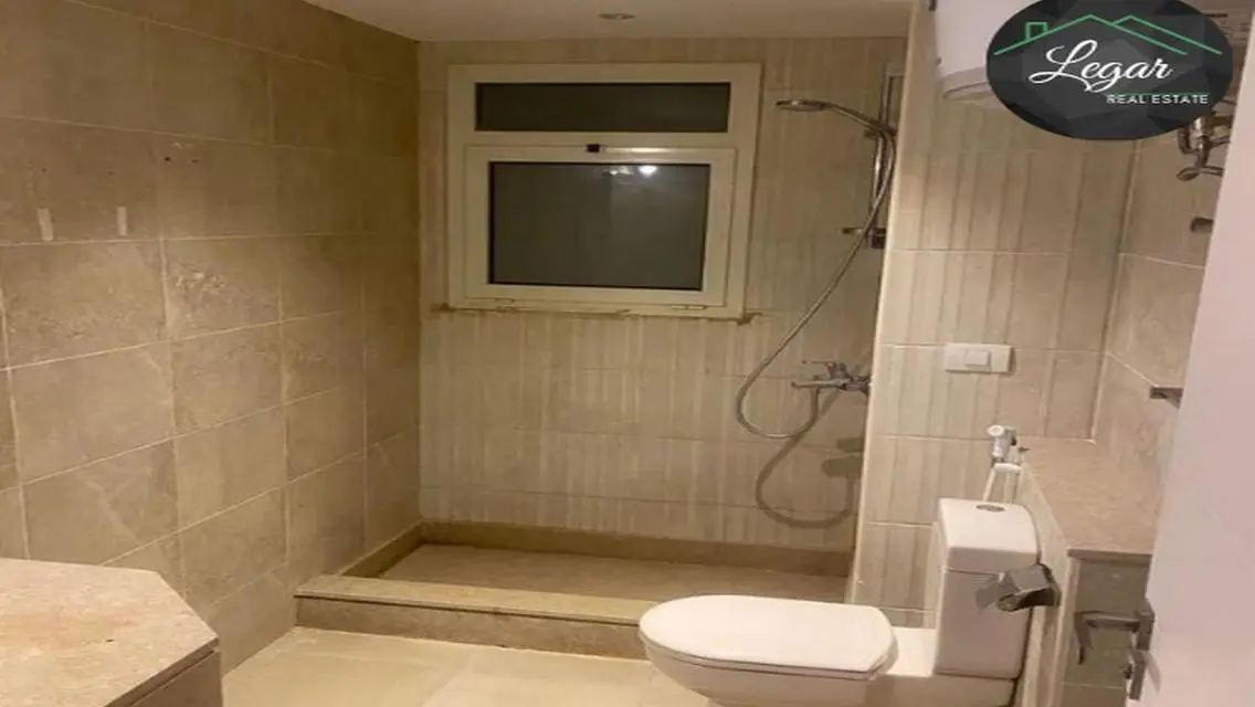 Luxury Apartment in Six West 3