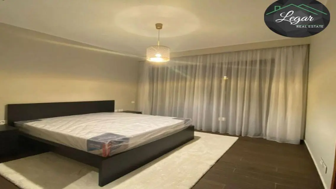 Luxury Apartment in Six West 3