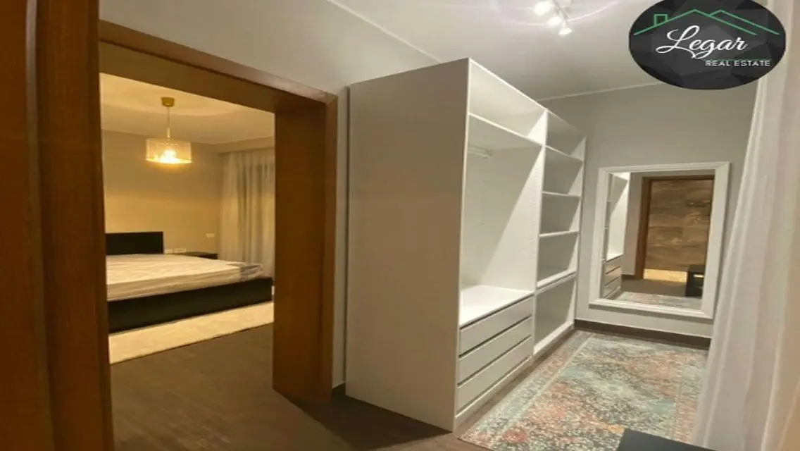 Luxury Apartment in Six West 3