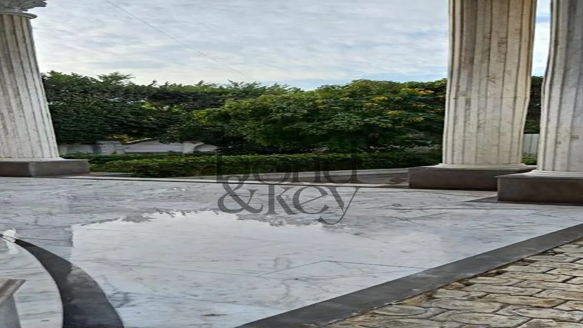 Luxury Apartment for Sale - 1300 Square Meters