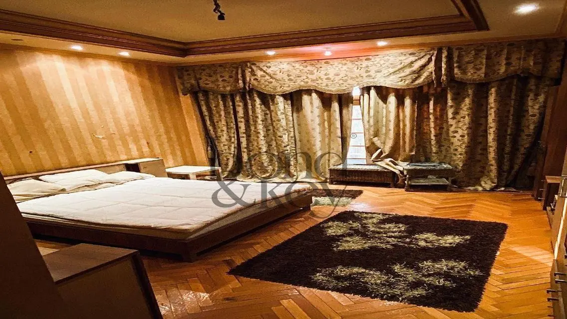 Luxury Apartment for Sale - 1300 Square Meters
