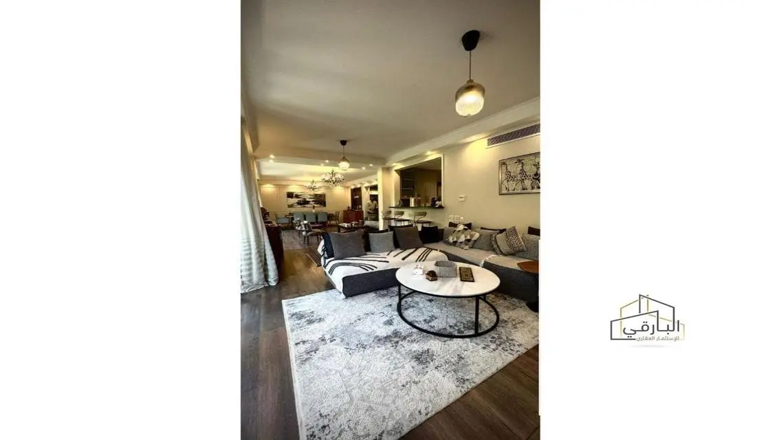 Luxurious Villa for Sale in a Prime Location