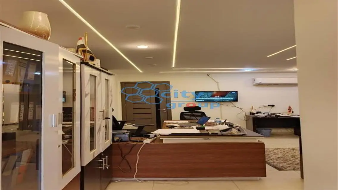 240 متر مربع للبيع في مدينة