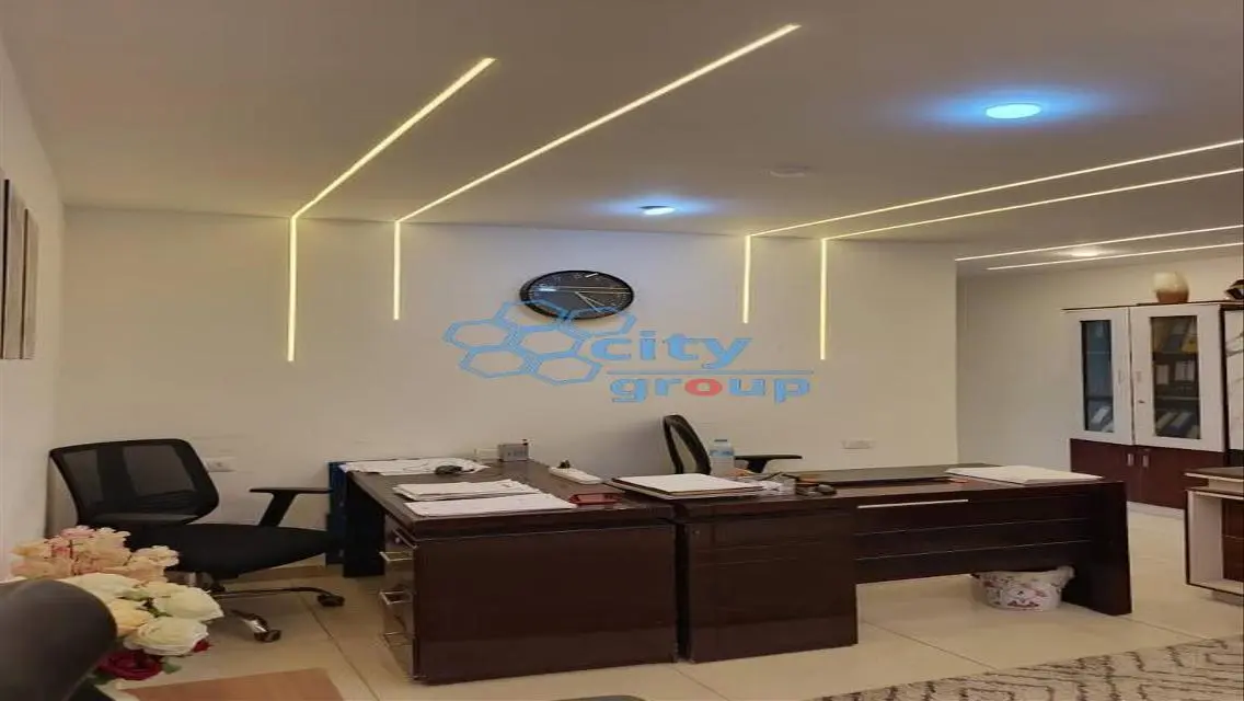 240 متر مربع للبيع في مدينة