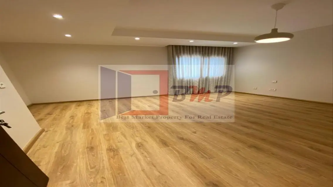 Luxury Apartment with Full Amenities - CFC-5