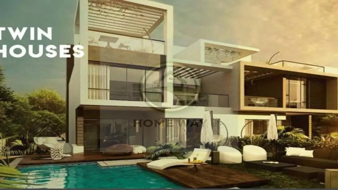 Luxury Apartment with Private Pool and Garden in the City South
