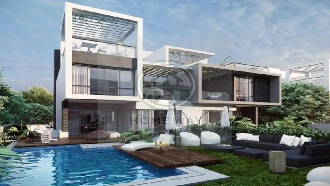 Luxury Apartment with Private Pool and Garden in the City South