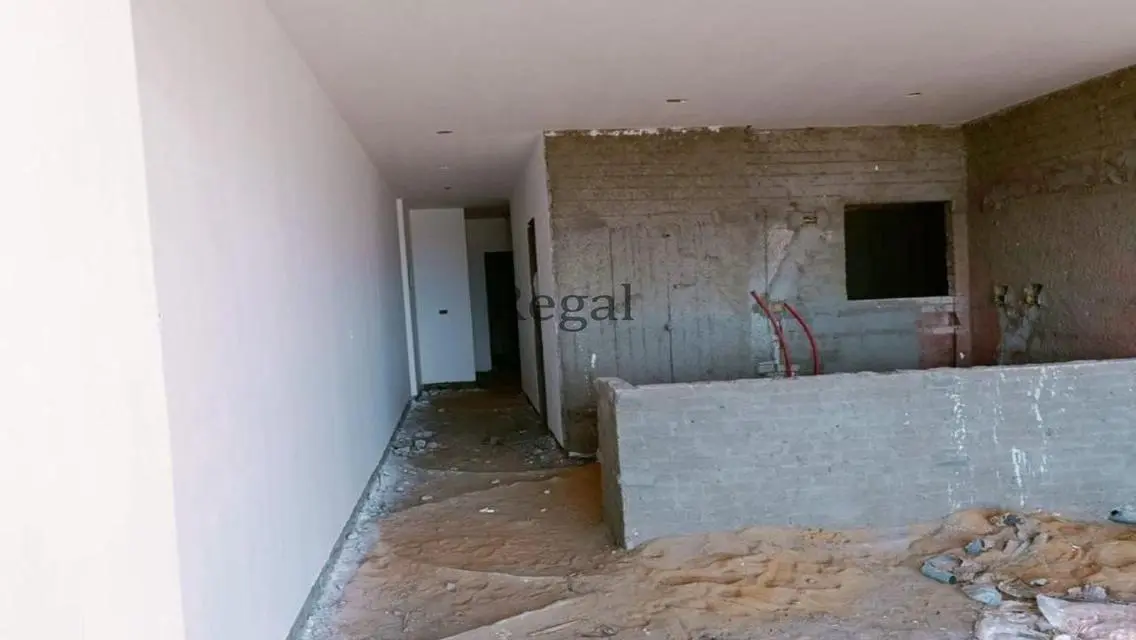 شقة فاخرة مطلة على البحيرات في مجمع سكني راقٍ