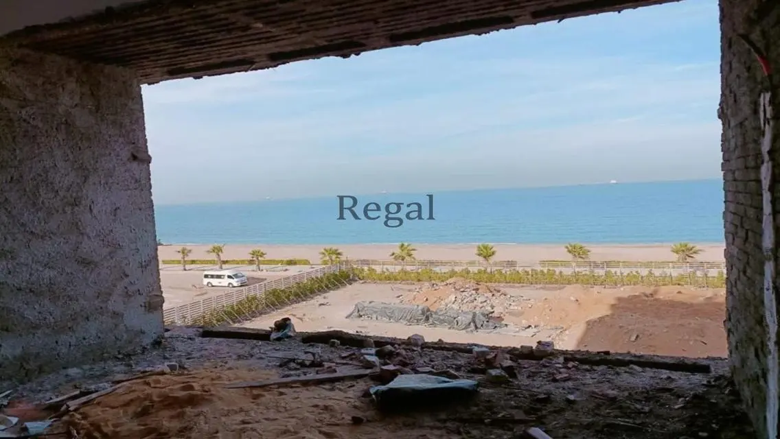 شقة فاخرة مطلة على البحيرات في مجمع سكني راقٍ