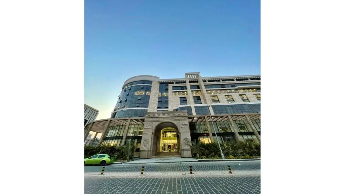 Luxury Apartment with Spacious Area for Sale