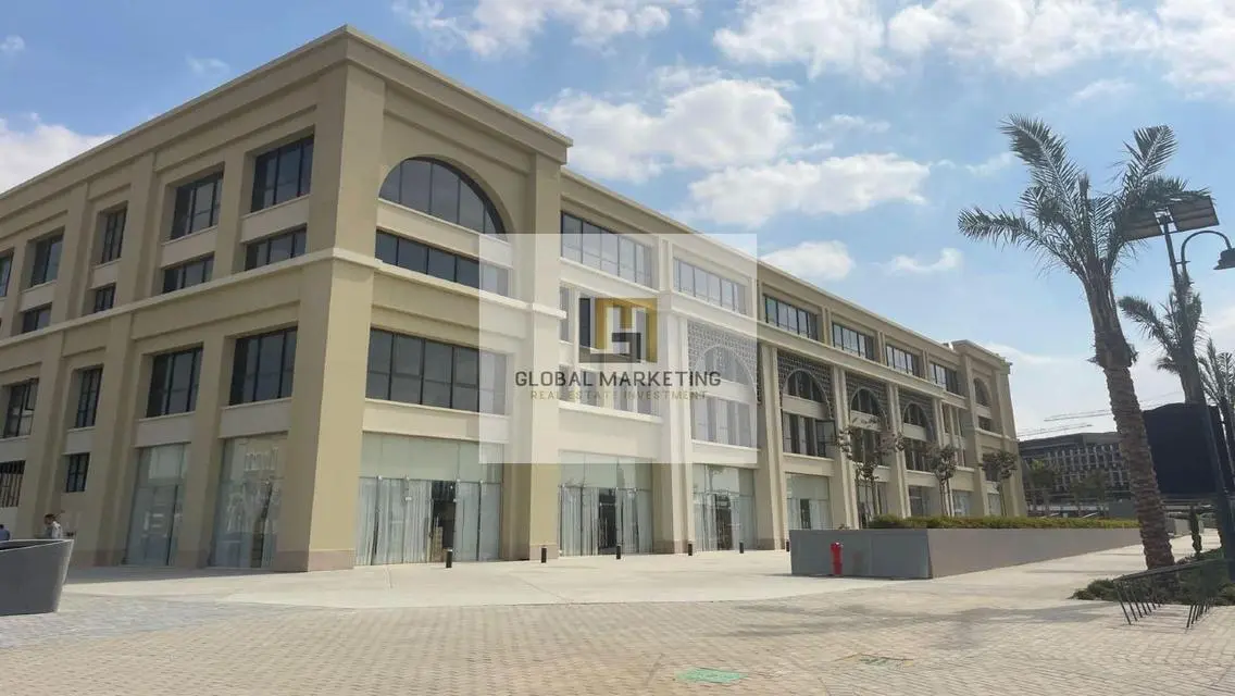 Comprehensive Property with Comfortable Space and Excellent Amenities